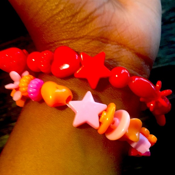THE RED AND ORANGE BEACHY BRACELETS🧡❤️ - Picture 4 of 4